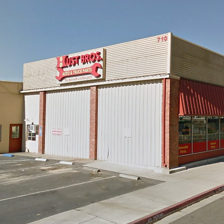 Hust Brothers Auto Parts premise.